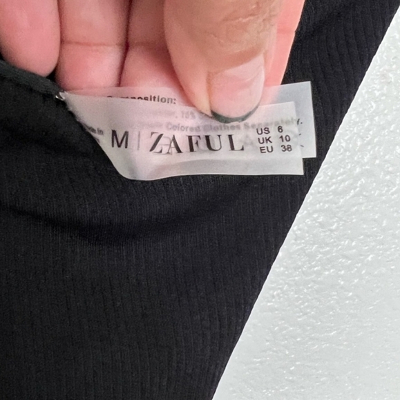 Zaful black ribbed tanga bikini bottom size 6 - Picture 4 of 8